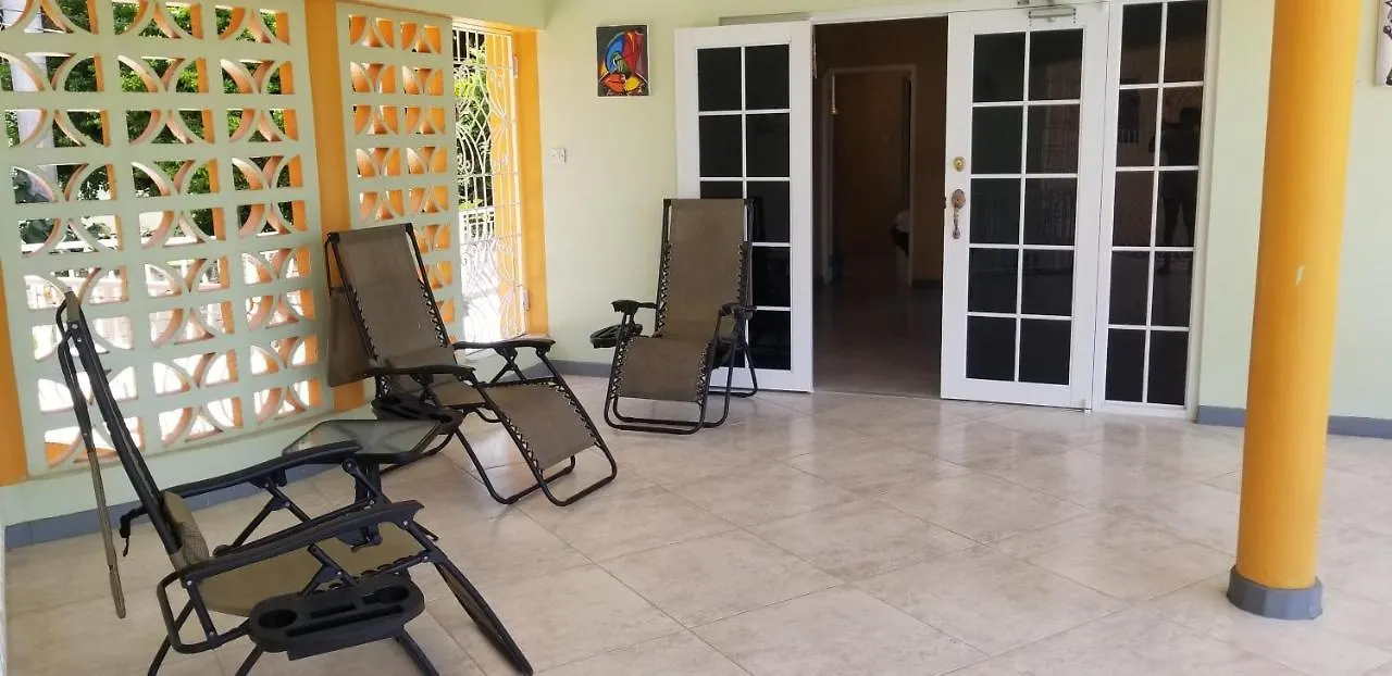 Chaudhry House Montego Bays- 2Nd Floor Apt Jamaica