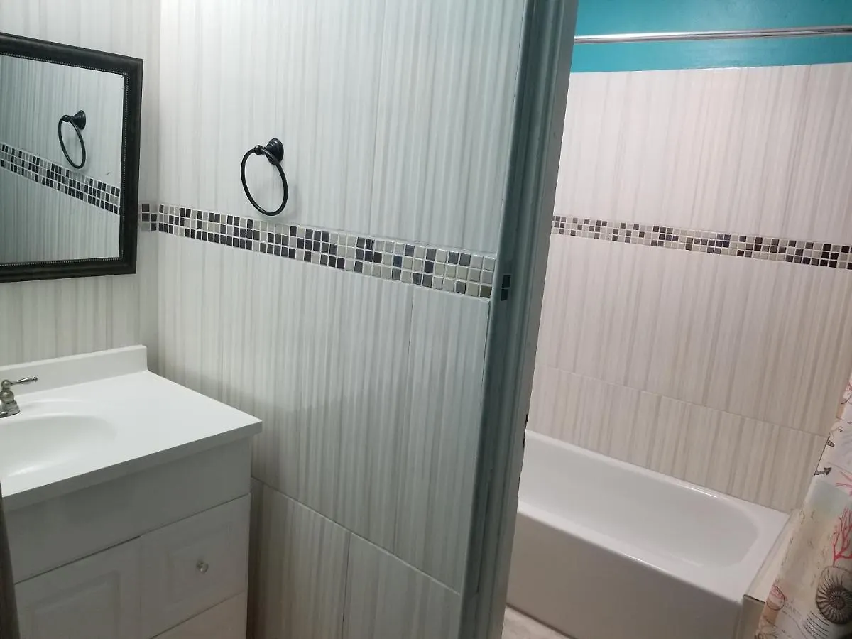 Chaudhry House Montego Bays- 2Nd Floor Apt 0*,