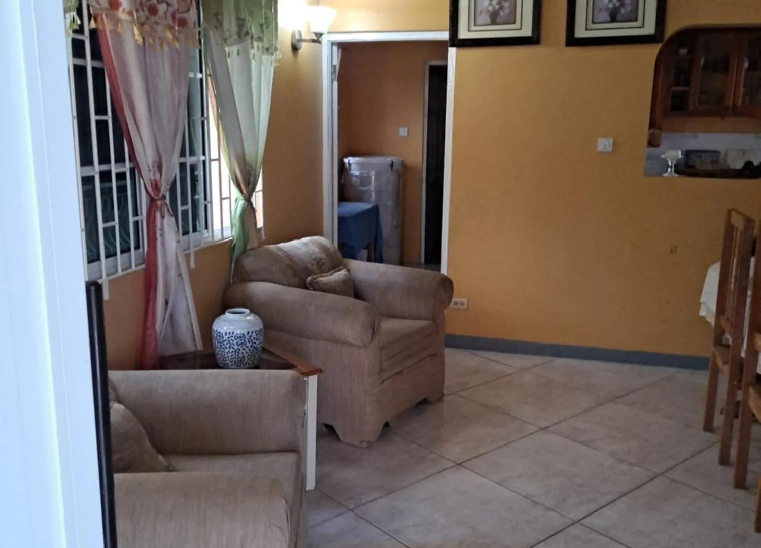 Chaudhry House Montego Bays- 2Nd Floor Apt Guest house